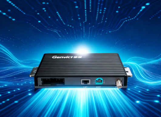 网关融合型智能车载单元